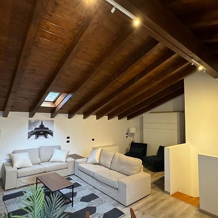 Bella Camelia - Lago Di Como San Siro  Kültér fotó